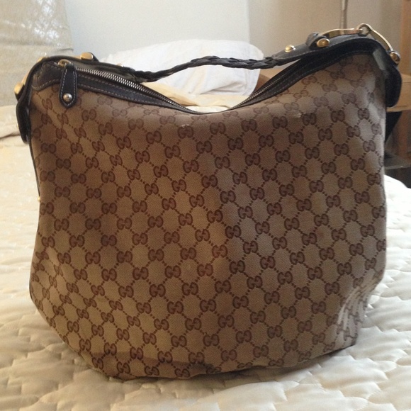 Auth GUCCI HORSE-BIT HOBO -LARGE SIZE TOTE 👜 Now Available to sell!!!! - Picture 4 of 8